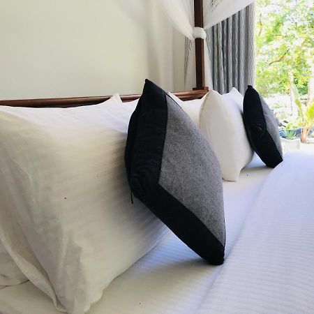 O2 Villas - Уелигама Екстериор снимка